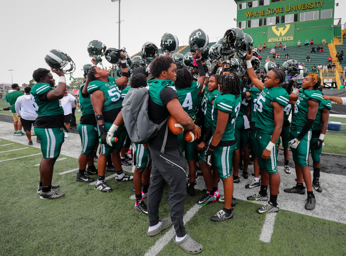 Cass Tech vs Southfield Aug 26-23 Mario Nowak74